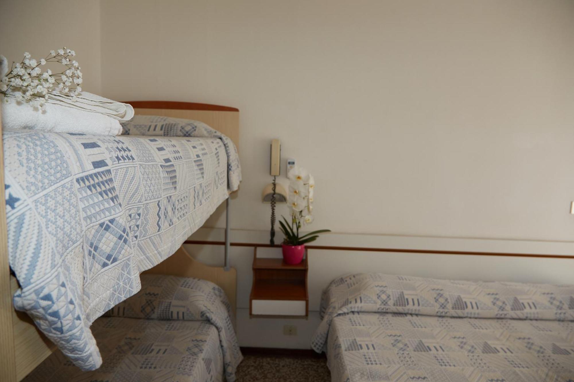 Hotel Italiacervia Extérieur photo